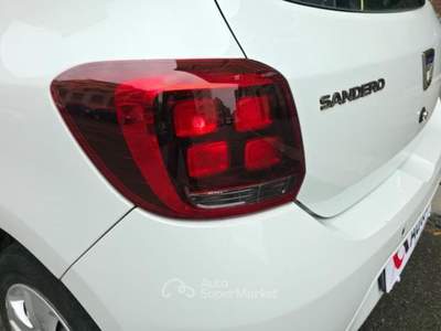 Dacia Sandero 1.0 sce Streetway Comfort s&amp;s 75cv my19 Bianco usata Milano