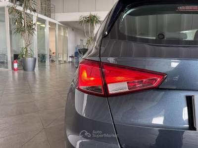 Seat Arona 1.0 tgi Style 90cv Grigio usata Verona
