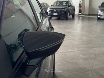 Seat Arona 1.0 tgi Style 90cv Grigio usata Verona