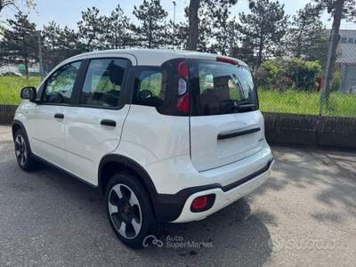 Fiat Panda FireFly Hybrid City Cross KM.0 PR usata Modena