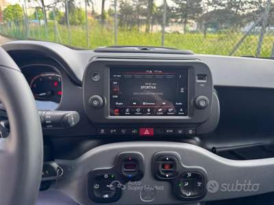 Fiat Panda FireFly Hybrid City Cross KM.0 PR usata Modena