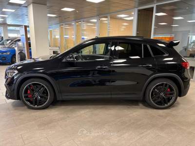 Mercedes-Benz GLA 4Matic+     2.000 Benzina  421cv. Nero usata Alba