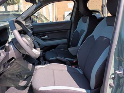 Dacia Duster 1200 ECO-G EXTREME 122CV CARPLAY CAM VETRSCURI"17 Verde usata Roma