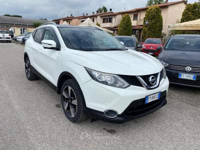 Nissan Qashqai 1.6 dCi 2WD 360 Bianco usata Sinalunga