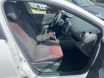 Renault Clio 1.2 75CV GPL 5 porte Live Bianco usata Sinalunga
