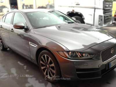 Jaguar XE 2.0 D Turbo 180CV aut. CAMBIO ROTTO Grigio usata Caorso