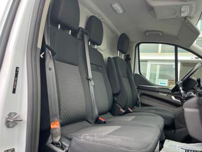 Ford Transit Custom Trend 2.0 Tdci 130 cv - TETTO ALTO Bianco usata Guamo-Capannori