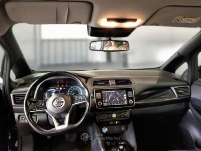 Nissan Leaf NISSAN LEAF BUSINESS 40KWH 5 PORTE BERLINA usata Pozzuoli