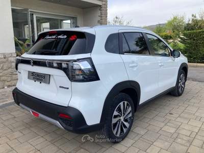 Suzuki S-Cross 1.4 Hybrid Top+ Bianco usata Cortona