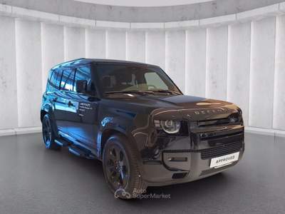 Land Rover Defender (2019) LAND ROVER 110 3.0D I6 200 CV AWD Auto X-Dynamic SE Nero usata San Martino Siccomario