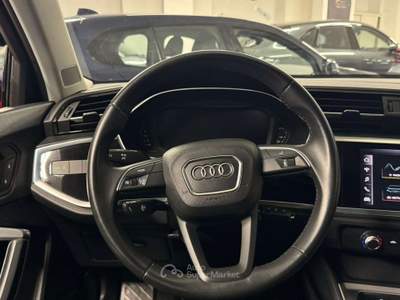 Audi Q3 II  35 1.5 tfsi Business/pari al nuovo/fari Led/cruise control adattivo Bianco usata Torino