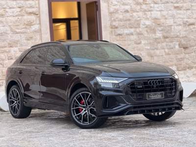 Audi Q8 286 CV QUATTRO S LINE EDITION TETTO MATRIX LED Nero usata Santeramo in Colle