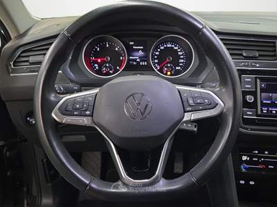 Volkswagen Tiguan SCR Life Grigio usata Torino