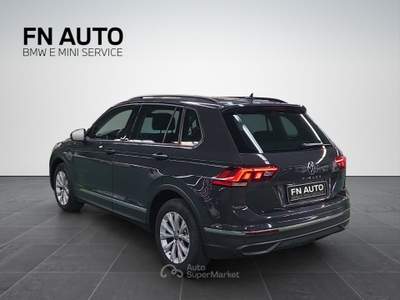 Volkswagen Tiguan SCR Life Grigio usata Torino