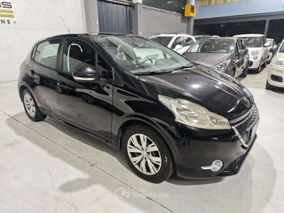 Peugeot 208 208 Diesel 5 Posti 100.000 Neopatentati Nero usata Sedriano