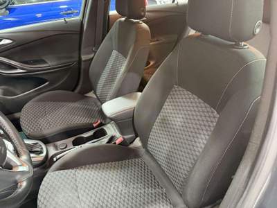 Opel Astra 136cv usata Sedriano