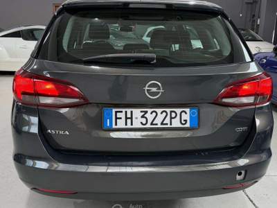 Opel Astra 136cv usata Sedriano