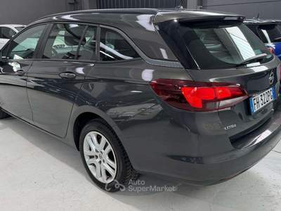 Opel Astra 136cv usata Sedriano