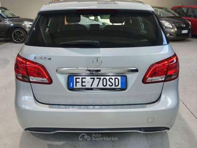 Mercedes-Benz Classe B Neopatentati B180 Sport Manuale Euro 6 usata Sedriano