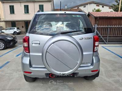 Daihatsu Terios Terios 1.5 4WD SX Argento usata Prato