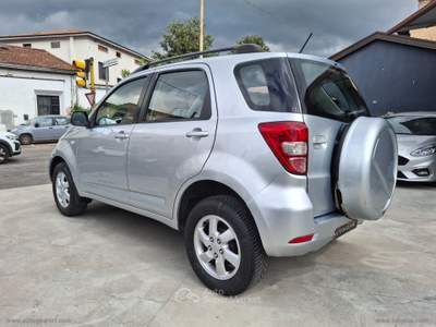 Daihatsu Terios Terios 1.5 4WD SX Argento usata Prato