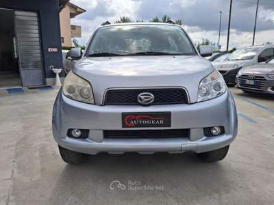 Daihatsu Terios Terios 1.5 4WD SX Argento usata Prato