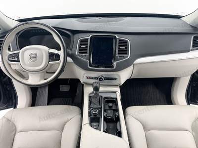 Volvo XC90 D4 190CV AUT TRAZIONE ANTERIORE 5 POSTI MOMENTUM Nero usata Bassano del Grappa