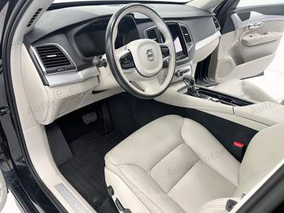Volvo XC90 D4 190CV AUT TRAZIONE ANTERIORE 5 POSTI MOMENTUM Nero usata Bassano del Grappa