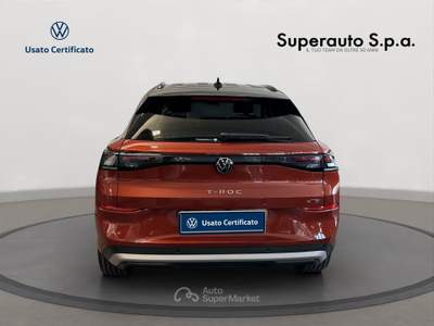 Volkswagen T-Roc 1.5 eTSI 85kW ACT Life DSG Rosso usata Padova