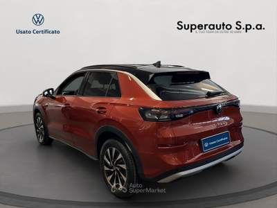 Volkswagen T-Roc 1.5 eTSI 85kW ACT Life DSG Rosso usata Padova