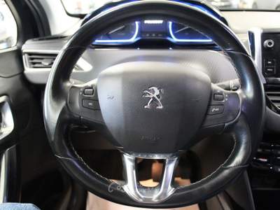 Peugeot 2008 BlueHDi 100cv Allure Nero usata Casalmaggiore