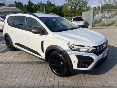 Dacia Jogger 1.6 Hybrid Extreme 7p Bianco usata Milano