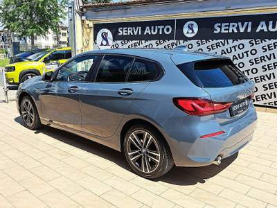 BMW Serie 1 116d 116d Business Advantage auto Blu/Azzurro usata Casoria