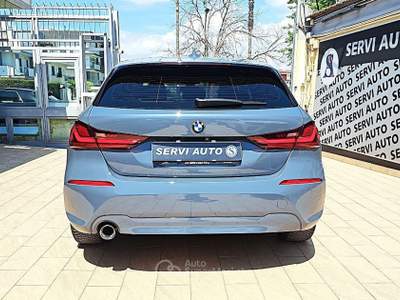 BMW Serie 1 116d 116d Business Advantage auto Blu/Azzurro usata Casoria