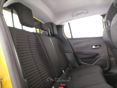 Peugeot 208 1.2 puretech Active Pack s&s 100cv Giallo usata Roma