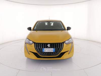 Peugeot 208 1.2 puretech Active Pack s&s 100cv Giallo usata Roma