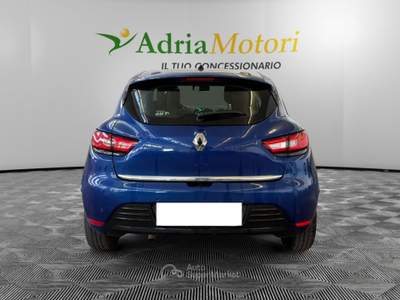 Renault Clio 1.5 DCI 75cv MOSCHINO LIFE Blu/Azzurro usata Pordenone