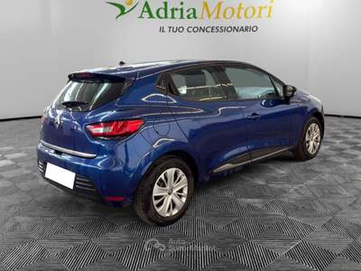 Renault Clio 1.5 DCI 75cv MOSCHINO LIFE Blu/Azzurro usata Pordenone
