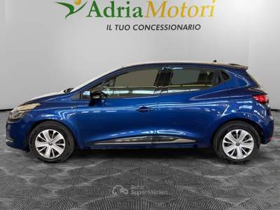 Renault Clio 1.5 DCI 75cv MOSCHINO LIFE Blu/Azzurro usata Pordenone