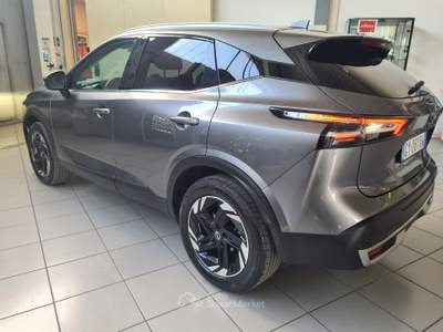 Nissan Qashqai 1.3 MHEV 140 N-Connecta Grigio usata Parma
