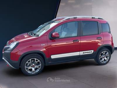 Fiat Panda Panda III 2021 Cross Panda 1.0 firefly hybrid Cross s&s 70cv 5p.ti Rosso usata Torino