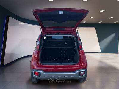 Fiat Panda Panda III 2021 Cross Panda 1.0 firefly hybrid Cross s&s 70cv 5p.ti Rosso usata Torino