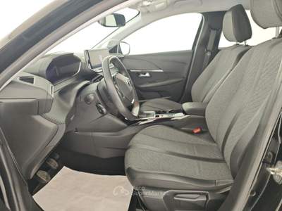 Peugeot 208 PureTech 100 Stop&Start 5 porte Allure Nero usata Capua