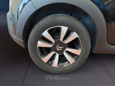 Citroen C3 III 2017 1.2 puretech Feel s&s 83cv my20 Nero usata Torino