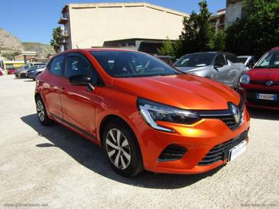 Renault Clio Clio TCe 90 CV Techno Rosso usata Montallegro
