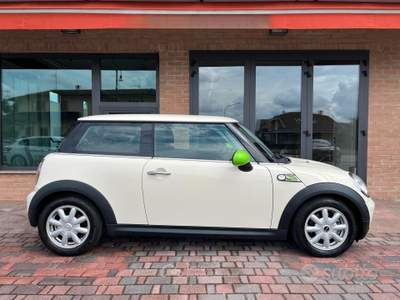 MINI Clubman one usata Pozzonovo