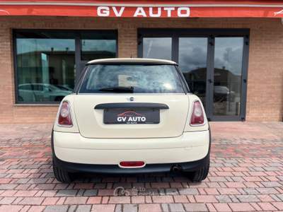 MINI Clubman one usata Pozzonovo