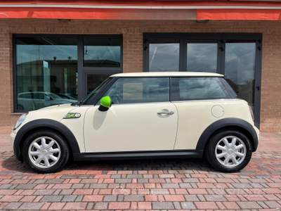 MINI Clubman one usata Pozzonovo