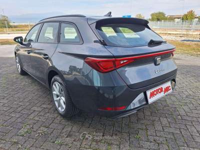 Seat Leon Leon Sportstourer 1.5 etsi Business 150cv dsg Grigio usata Altivole