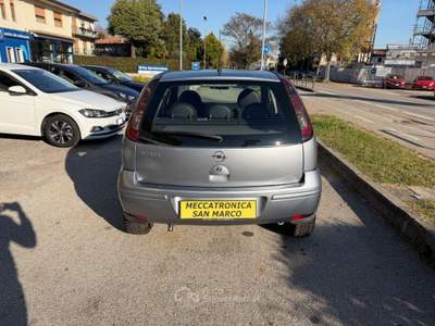 Opel Corsa 1.0i 12V 5 porte Club Grigio usata Mirano